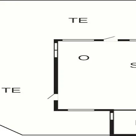 2 Person In Bogense-by Traum בוגנזה